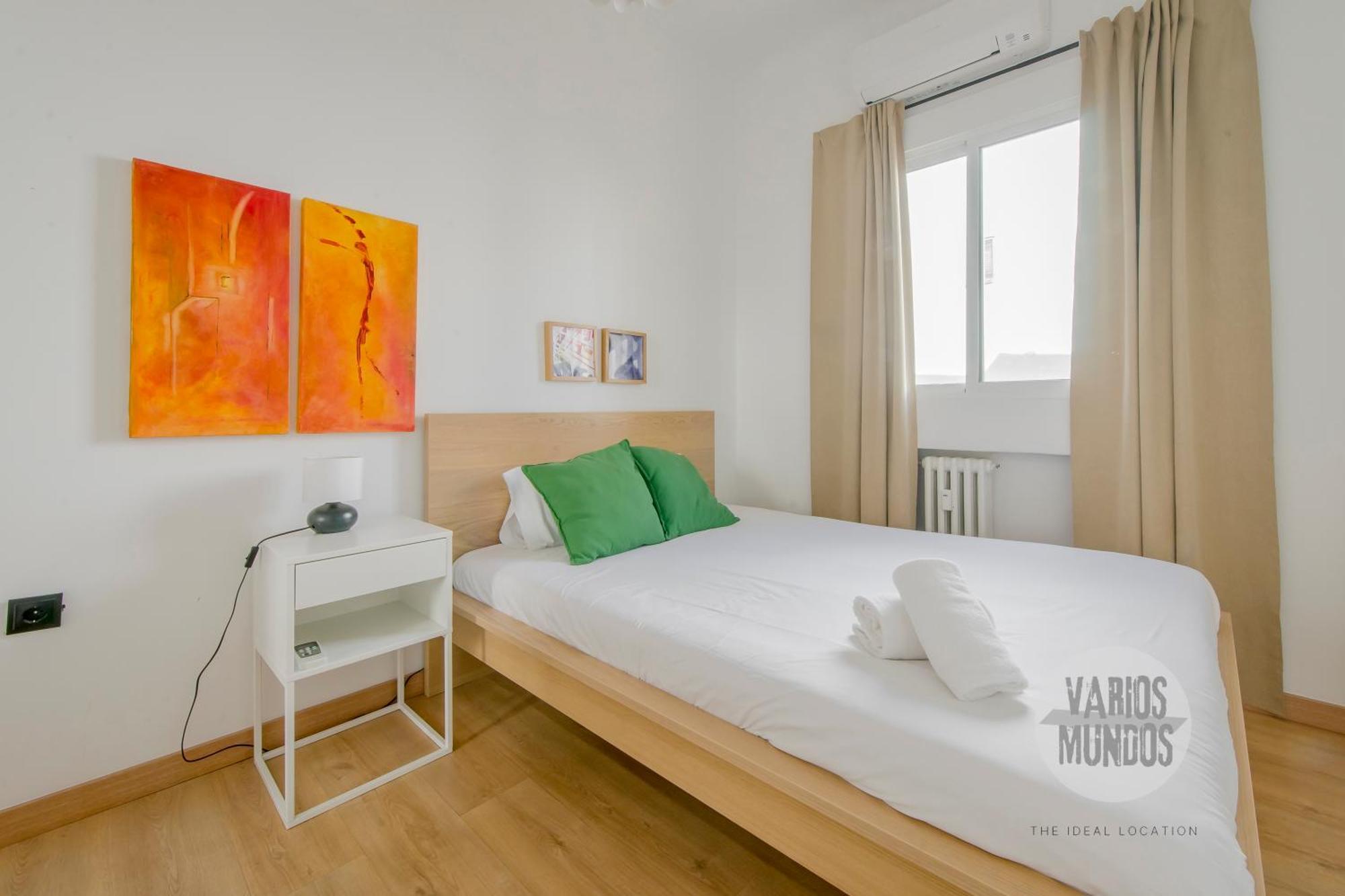 Vive El Lujo Para 7, En Santa Ana 6 Madrid Exteriör bild